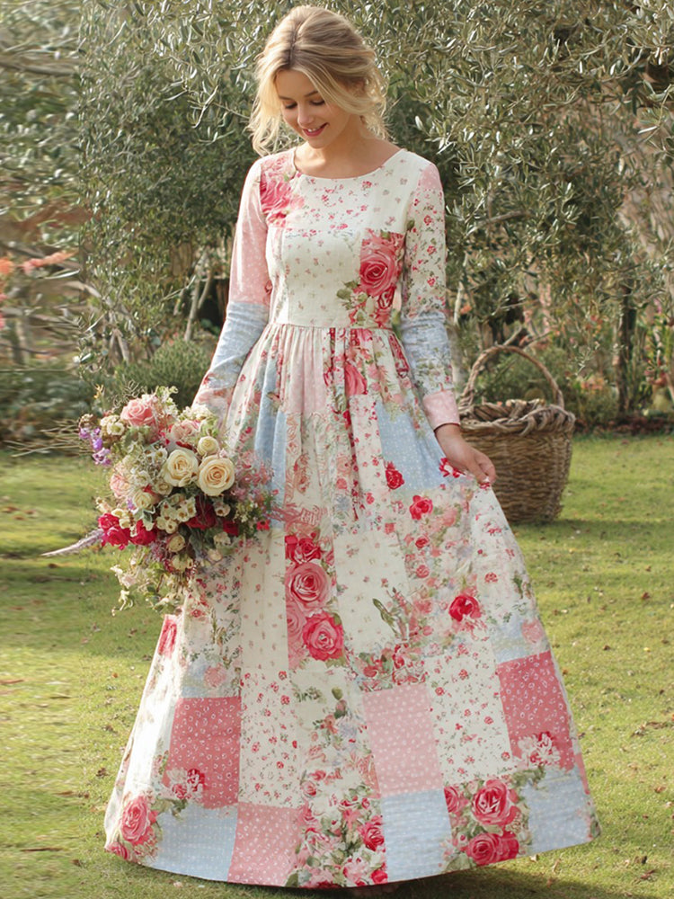 Effortlessly Elegant Dress with a Timeless Design