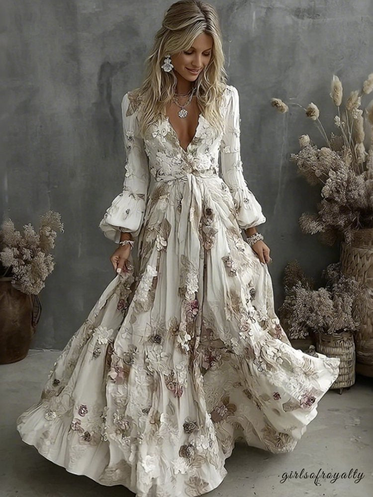 Beautifully Finished Dress in a Timeless Design