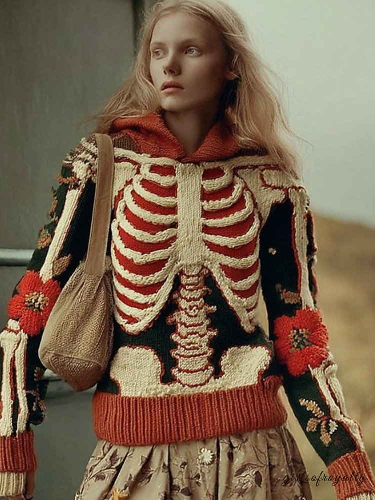 Well Tailored Sweater with a Graceful Silhouette