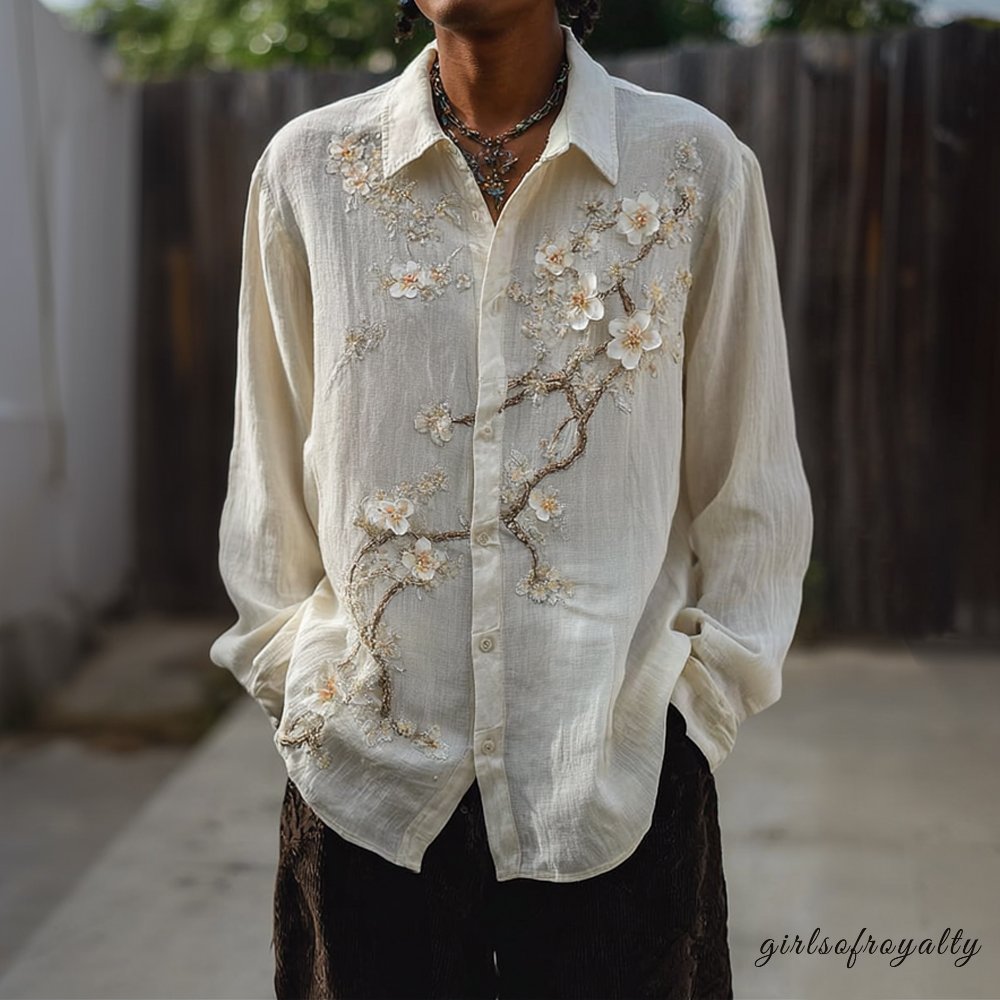 Well Tailored Blouse with a Graceful Silhouette