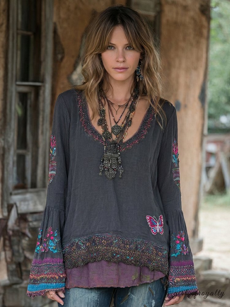 Effortlessly Elegant T-Shirt with a Timeless Design