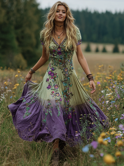 Classic Vintage & Enduringly Stylish Dress