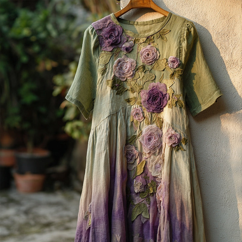 Classic Vintage Dress with a Flattering Fit
