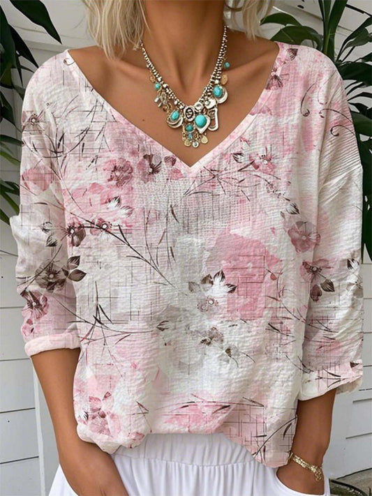 Beautifully Crafted T-Shirt in a Classic Style