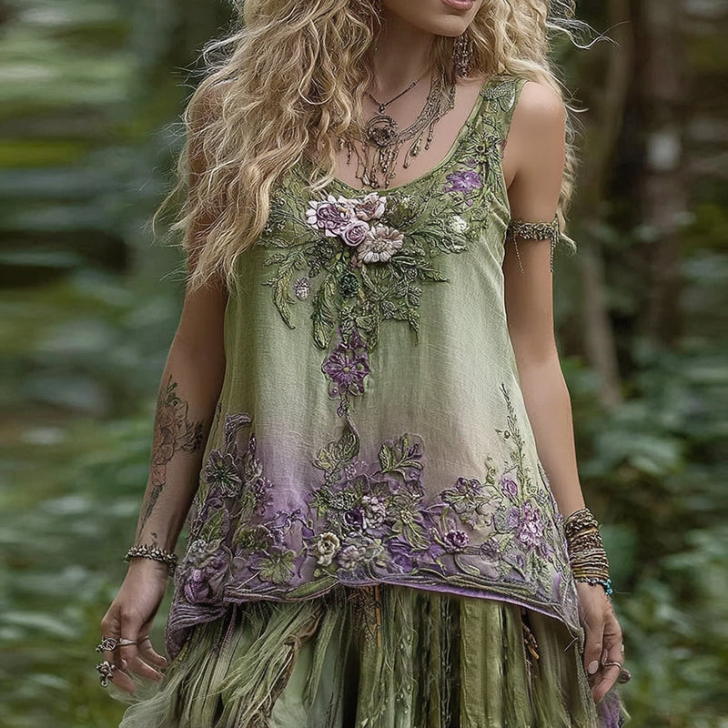 Classic Vintage & Enduringly Stylish Top
