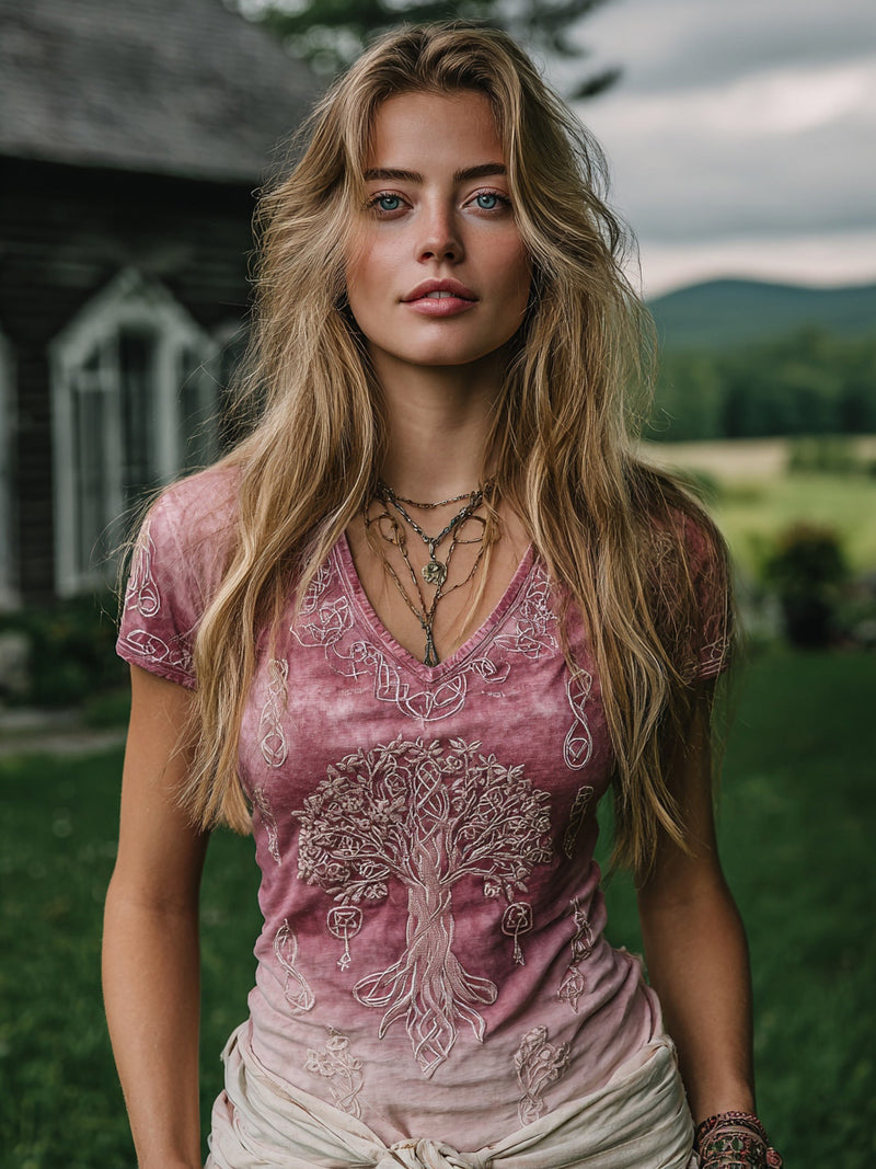 Beautifully Finished T-Shirt in a Timeless Design