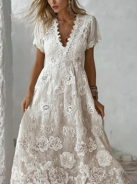 Classic Vintage & Enduringly Stylish Dress