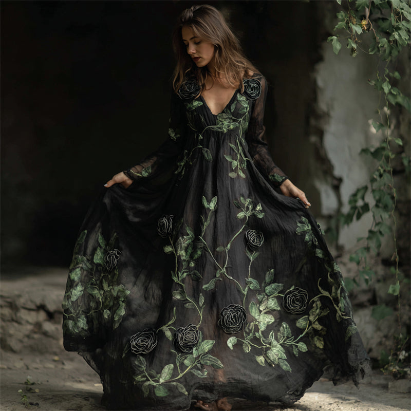 Beautifully Crafted Dress in a Classic Style