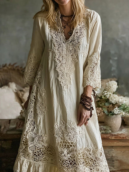 Classic Vintage Dress with a Flattering Fit