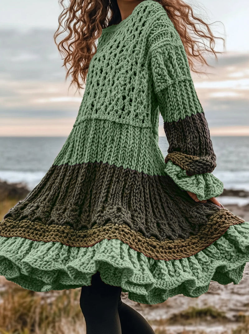 Well Tailored Sweater with a Graceful Silhouette