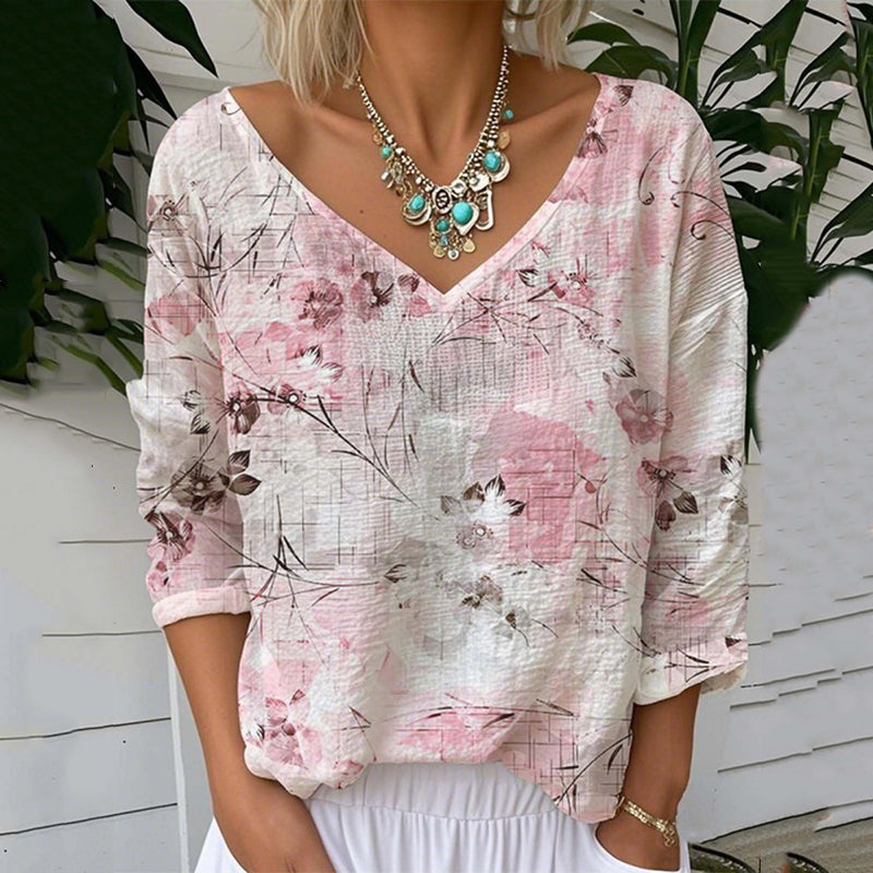 Beautifully Crafted T-Shirt in a Classic Style