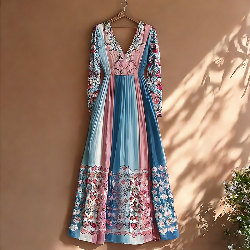 Classic Vintage Dress with a Flattering Fit
