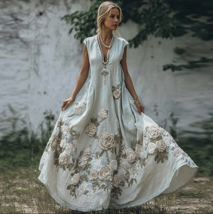 Well Tailored Dress with a Graceful Silhouette