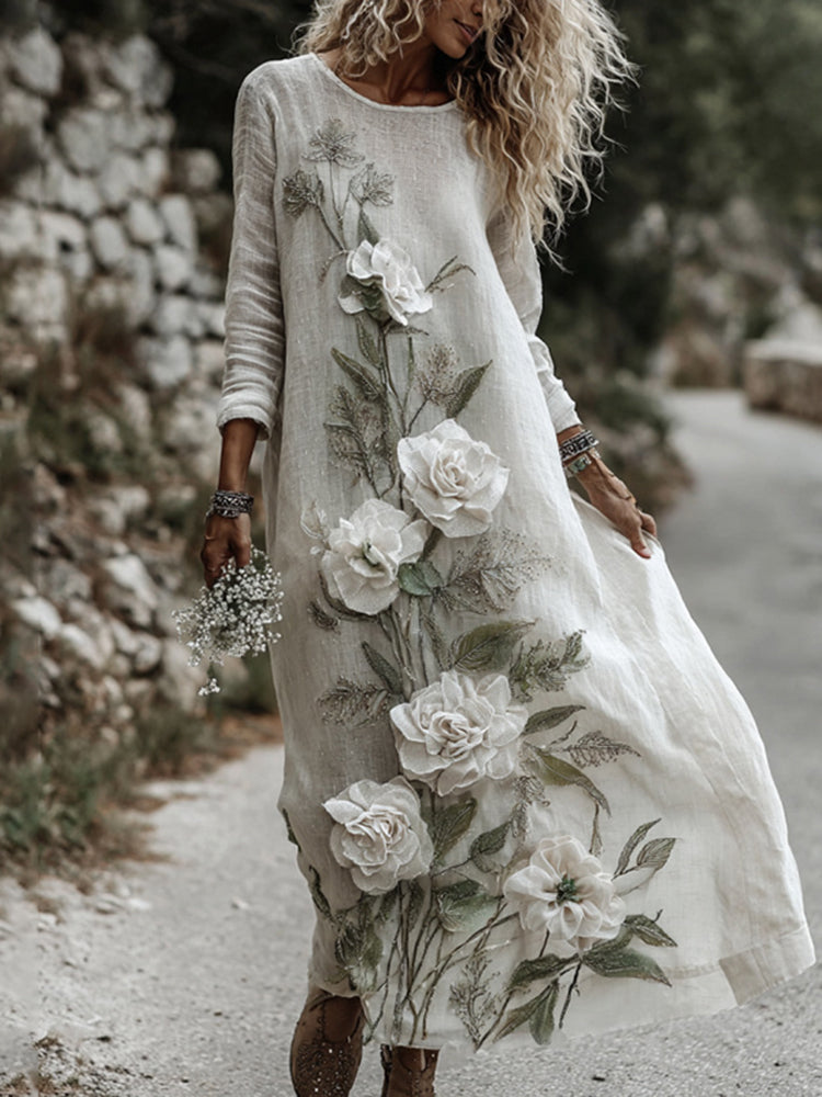 Beautifully Finished Dress in a Timeless Design