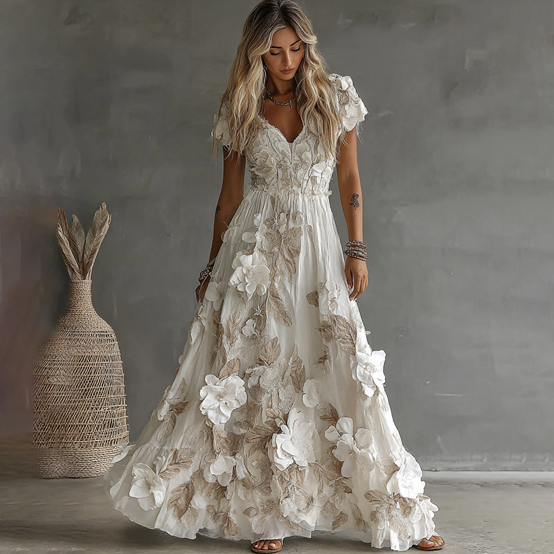 Well Tailored Dress with a Graceful Silhouette