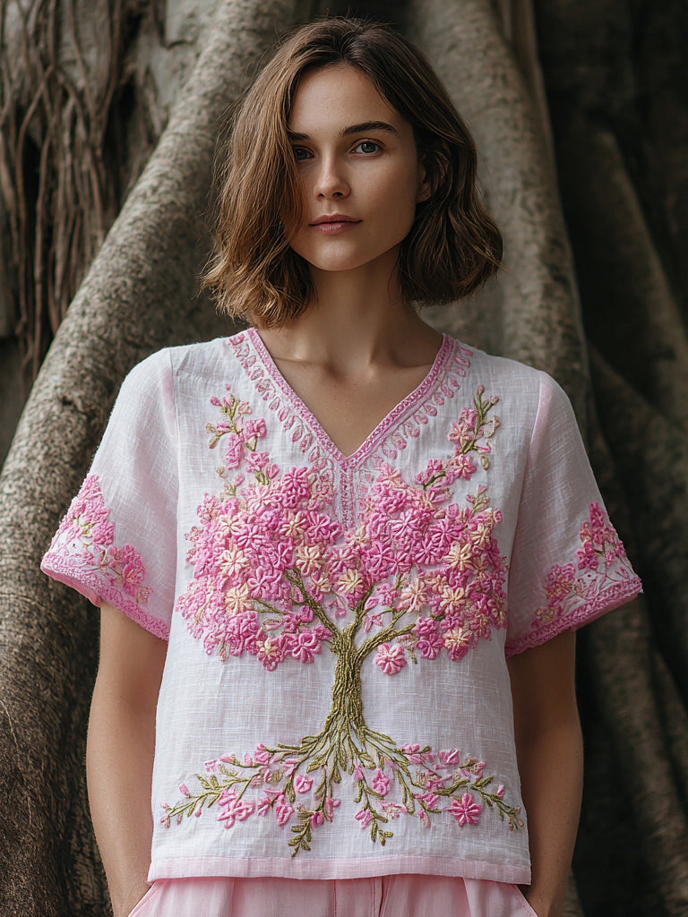 Beautifully Finished T-Shirt in a Timeless Design