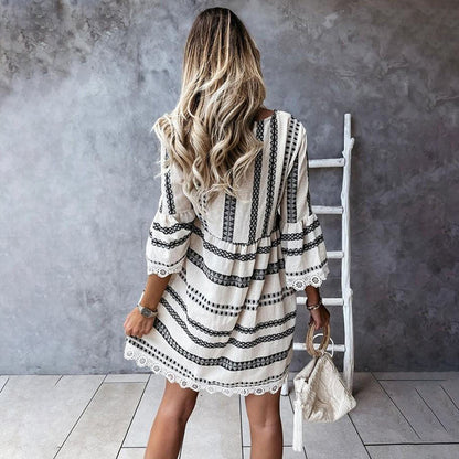 Classic Vintage & Enduringly Stylish Dress