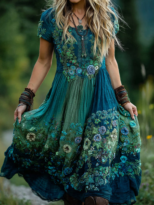 Classic Vintage & Enduringly Stylish Dress