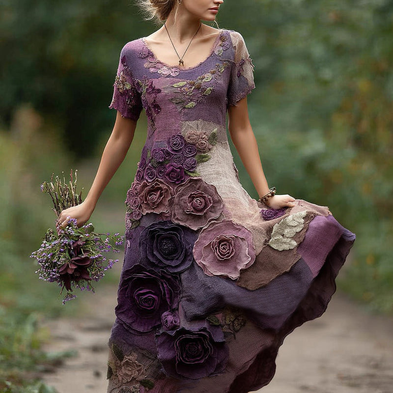 Classic Vintage Dress with a Flattering Fit