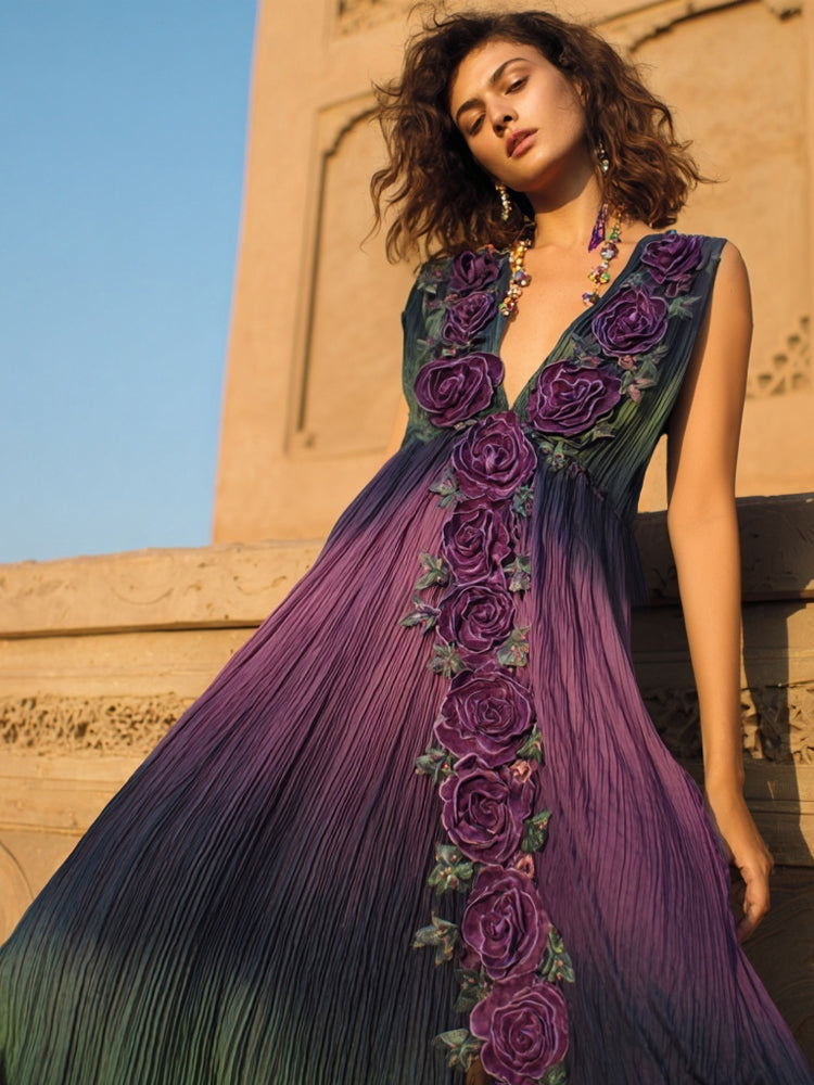 Beautifully Crafted Dress in a Classic Style