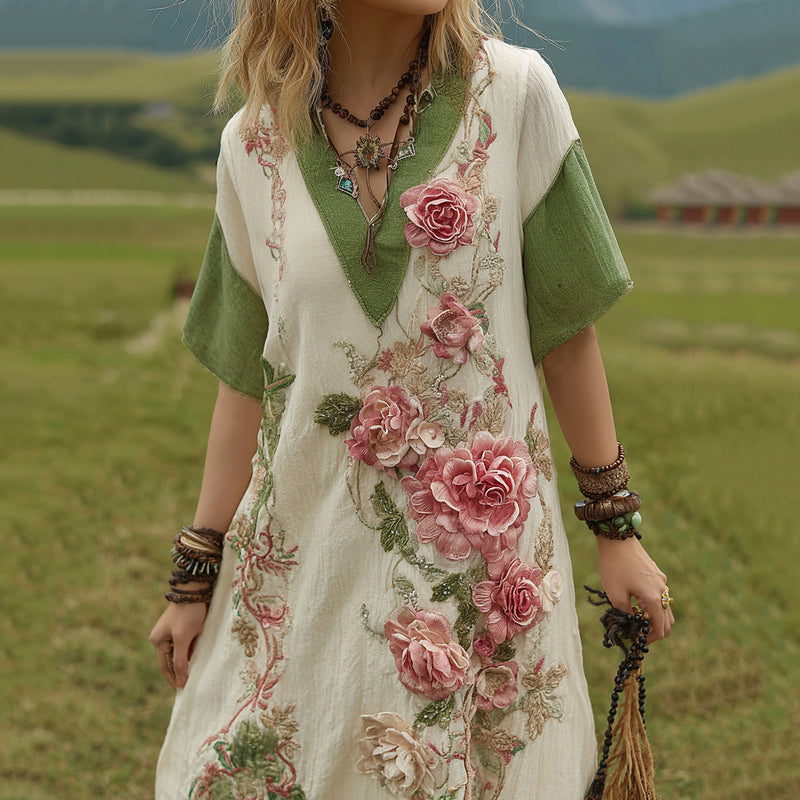 Beautifully Finished Dress in a Timeless Design