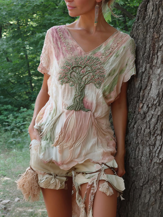 Well Tailored T-Shirt with a Graceful Silhouette