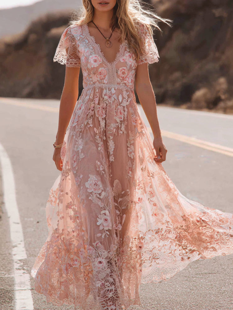 Beautifully Crafted Dress in a Classic Style