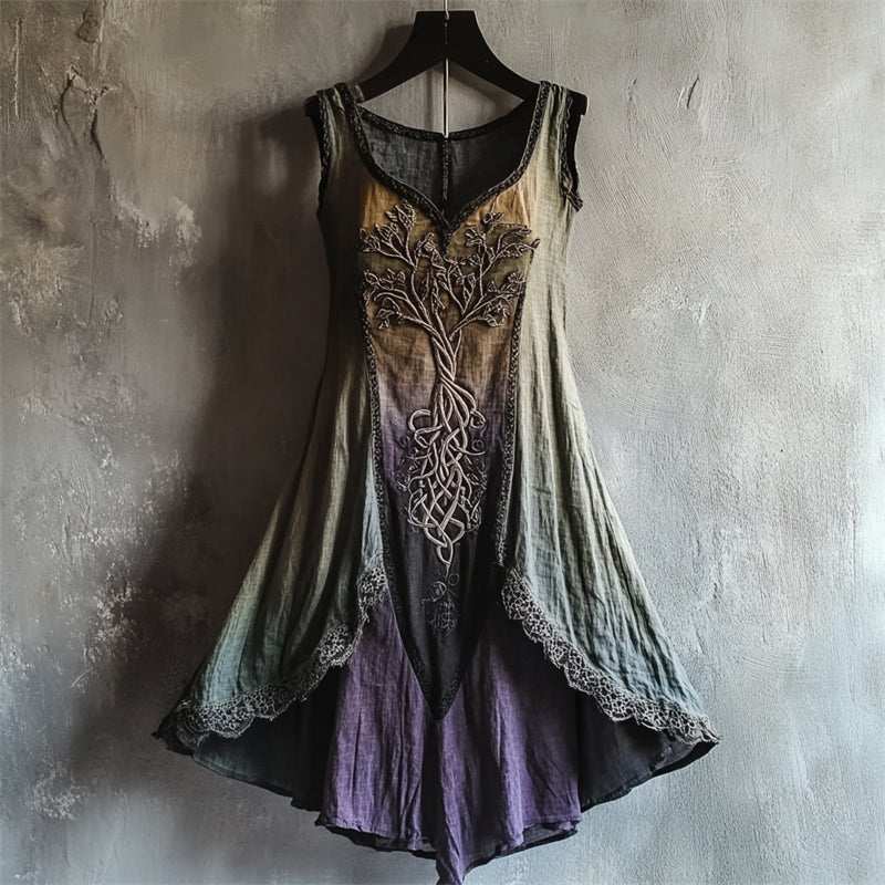 Classic Vintage Dress with a Flattering Fit