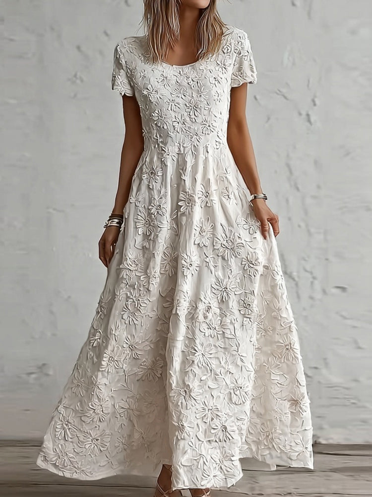 Effortlessly Elegant Dress with a Timeless Design