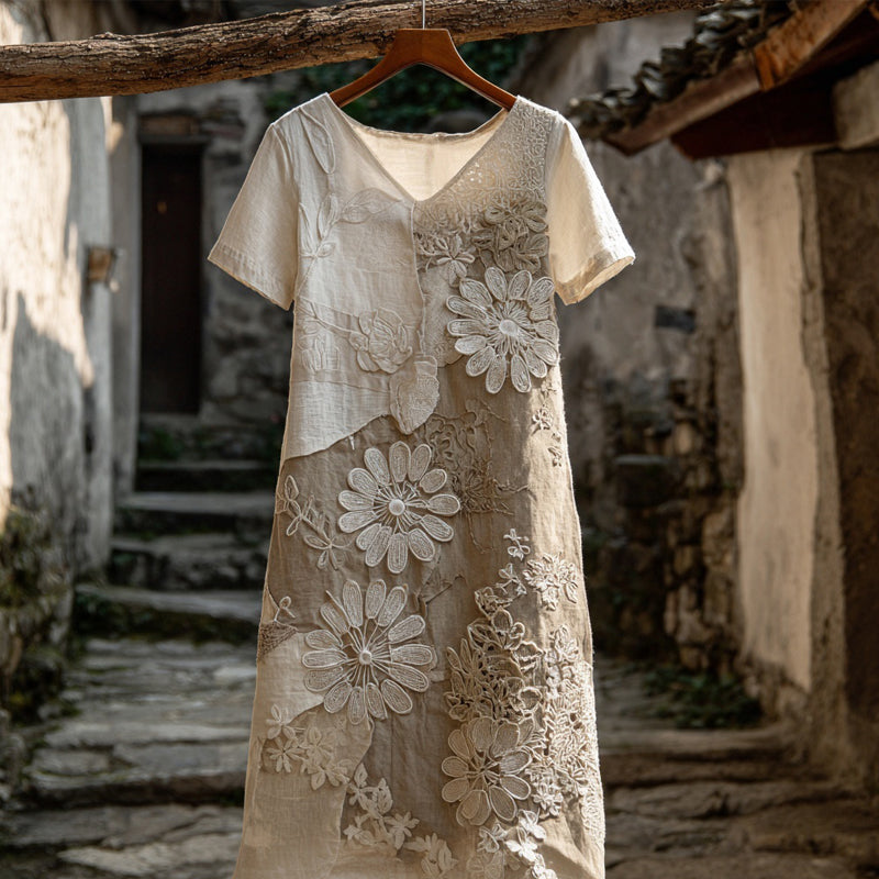 Timeless Vintage Style Dress