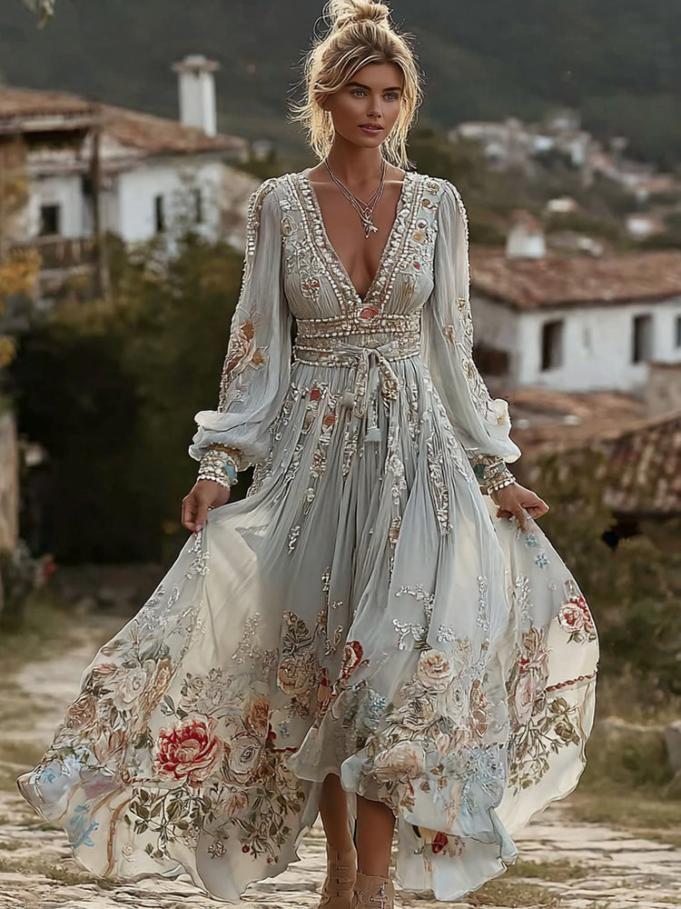 Classic Vintage & Enduringly Stylish Dress