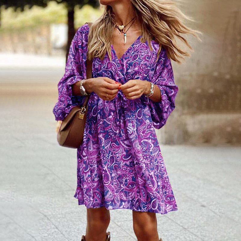 Beautifully Finished Dress in a Timeless Design