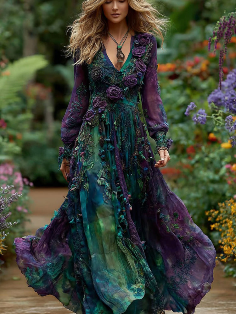 Beautifully Finished Dress in a Timeless Design
