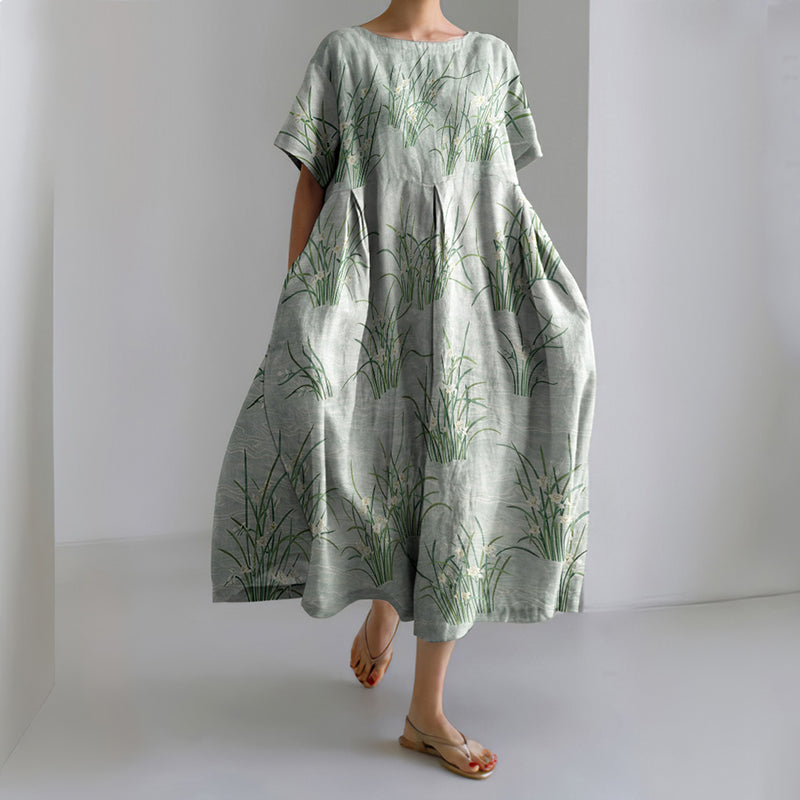 Sophisticated Dress with a Clean Classic Look