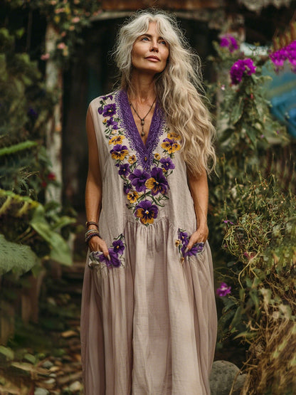 Effortlessly Elegant Dress with a Timeless Design