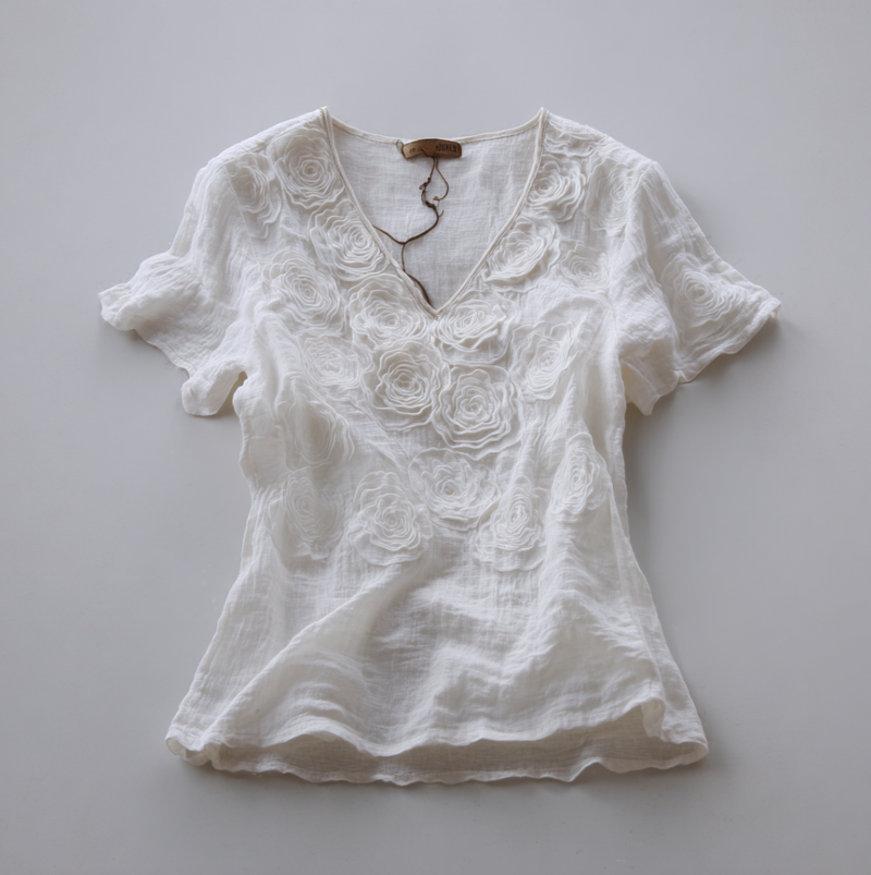 Classic Vintage Shirt with a Flattering Fit