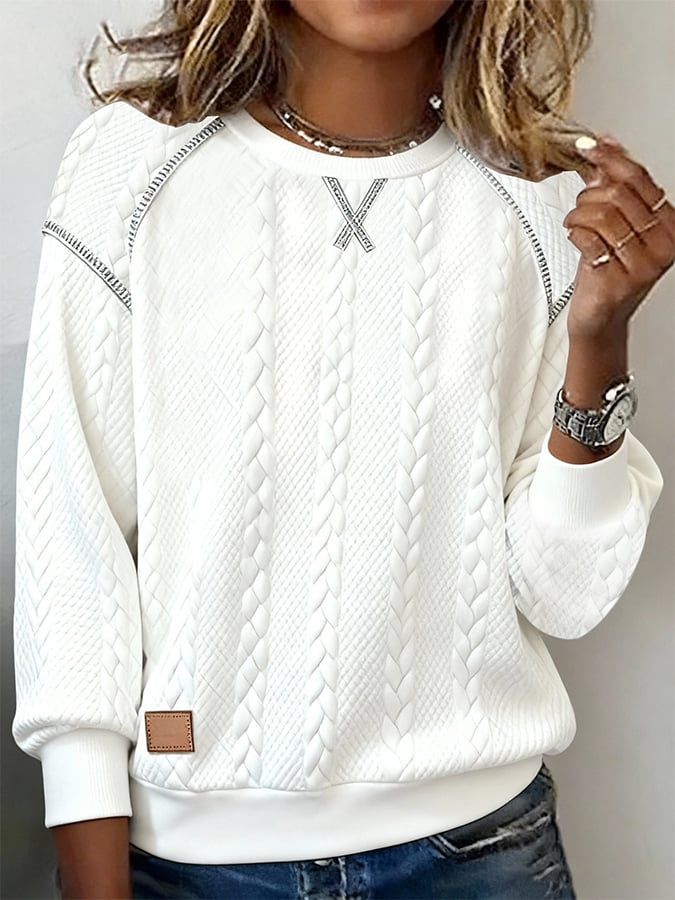 Elegantly Designed Pullover