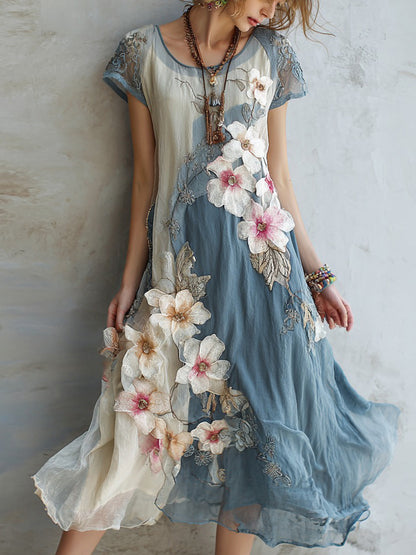 Classic Vintage & Enduringly Stylish Dress