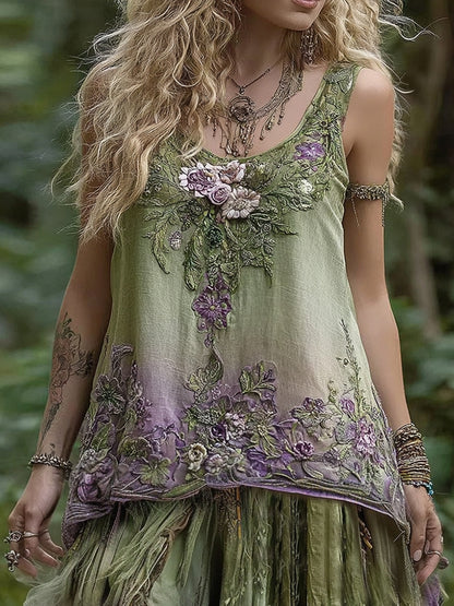 Classic Vintage & Enduringly Stylish Top