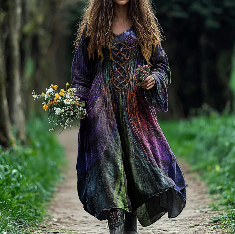 Classic Vintage & Enduringly Stylish Dress