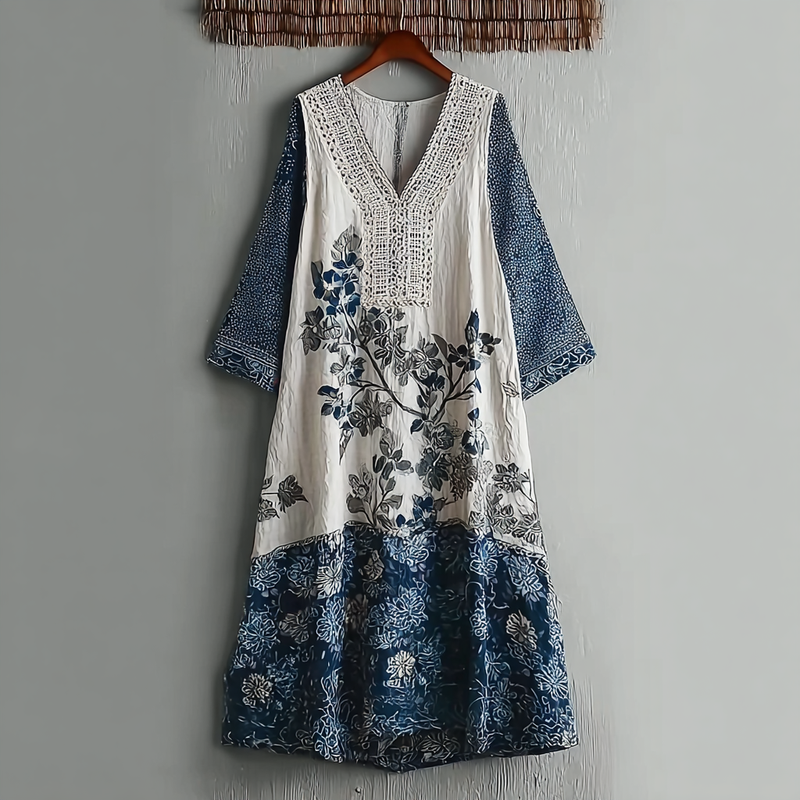 Classic Vintage Dress with a Flattering Fit