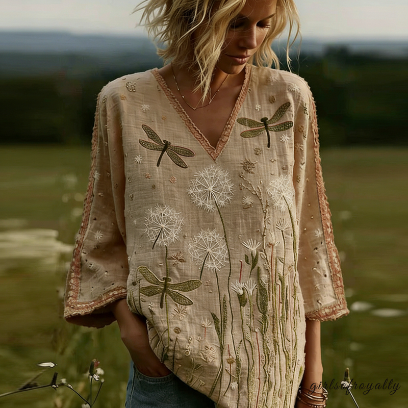 Effortlessly Elegant Blouse with a Timeless Design