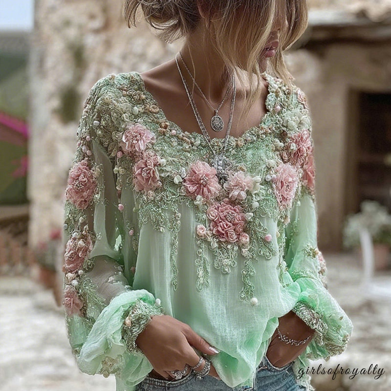 Beautifully Finished T-Shirt in a Timeless Design