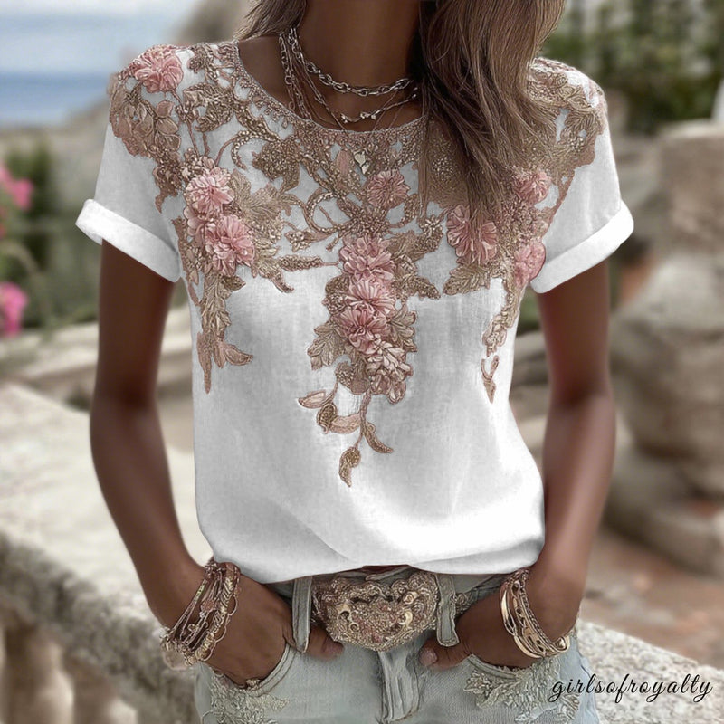 Well Tailored T-Shirt with a Graceful Silhouette