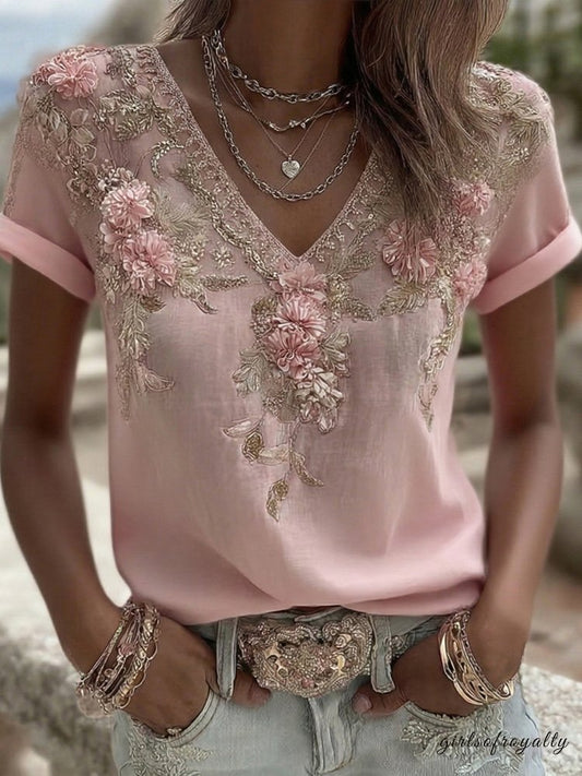 Well Tailored T-Shirt with a Graceful Silhouette