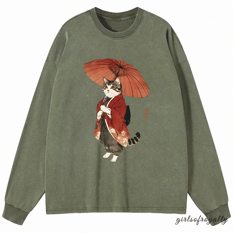 Well Tailored T-Shirt with a Graceful Silhouette