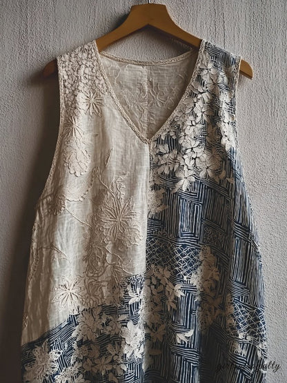 Well Tailored Top with a Graceful Silhouette