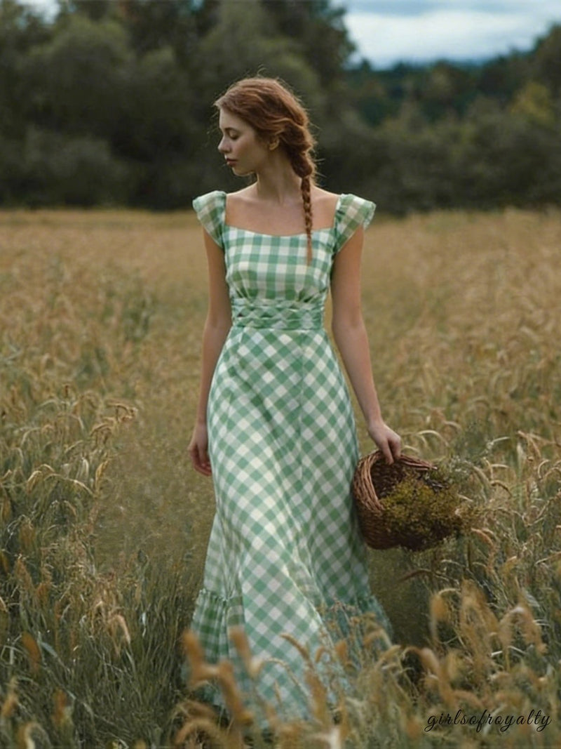 A Vintage Style Dress with Delicate Timeless Details