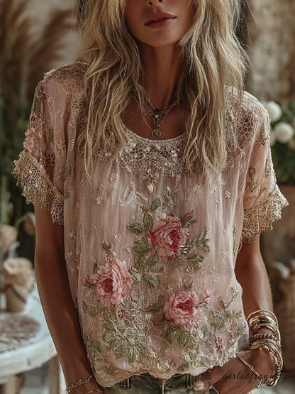 Classic Vintage T-Shirt with a Flattering Fit