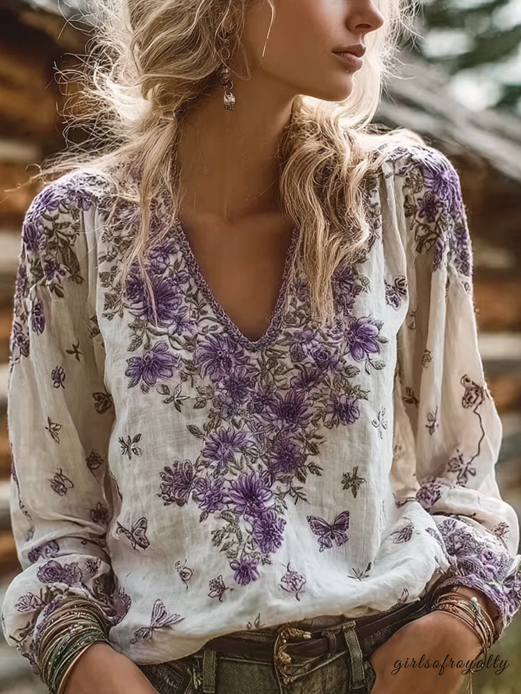 Well Tailored Top with a Graceful Silhouette